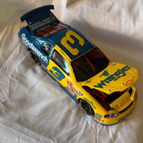 LIMITED ADDITION Wrangler Jeans Blue and Yellow NASCAR 1999 - Picture 10 of 12